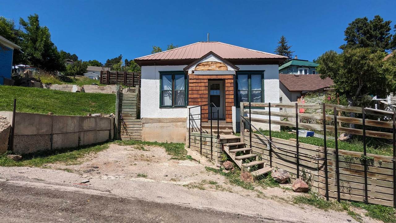 626 Prospect Avenue - Photo 1