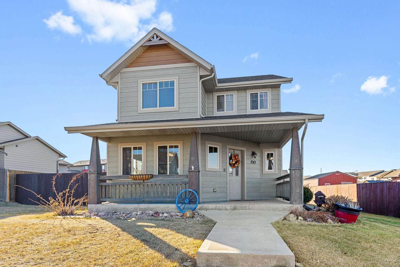 1243 Fairbanks Drive - Photo 1