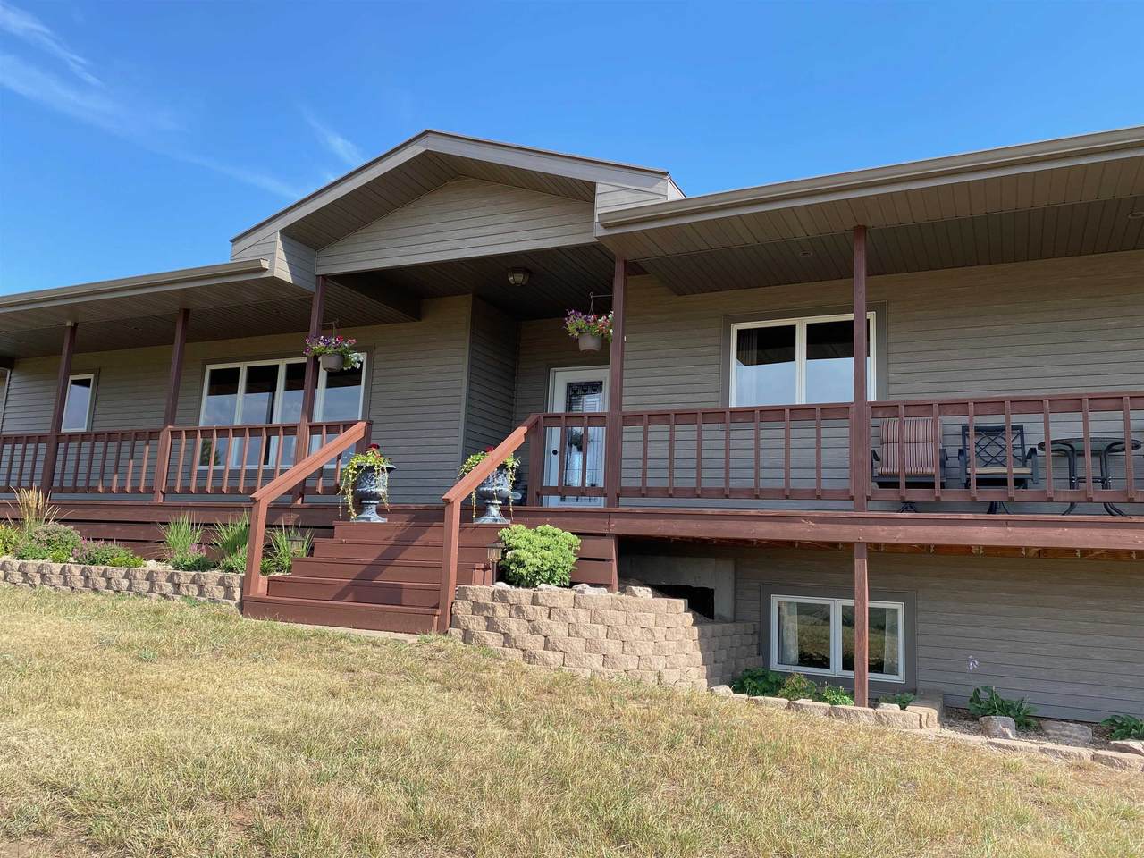 12411 Erskine Road - Photo 1