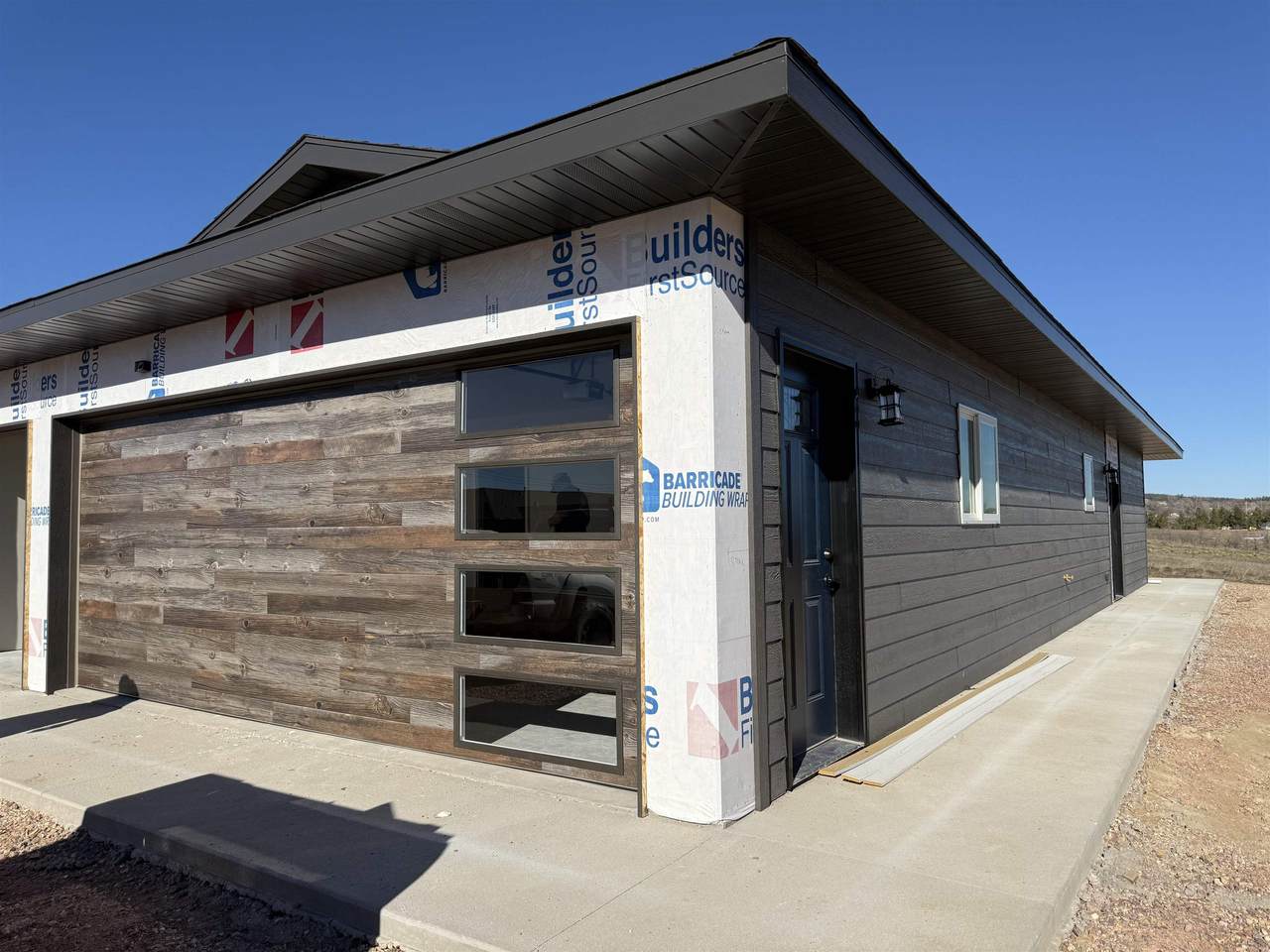 225 Meadowlark Drive - Photo 1