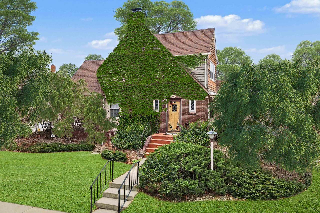903 Fulton Street - Photo 1