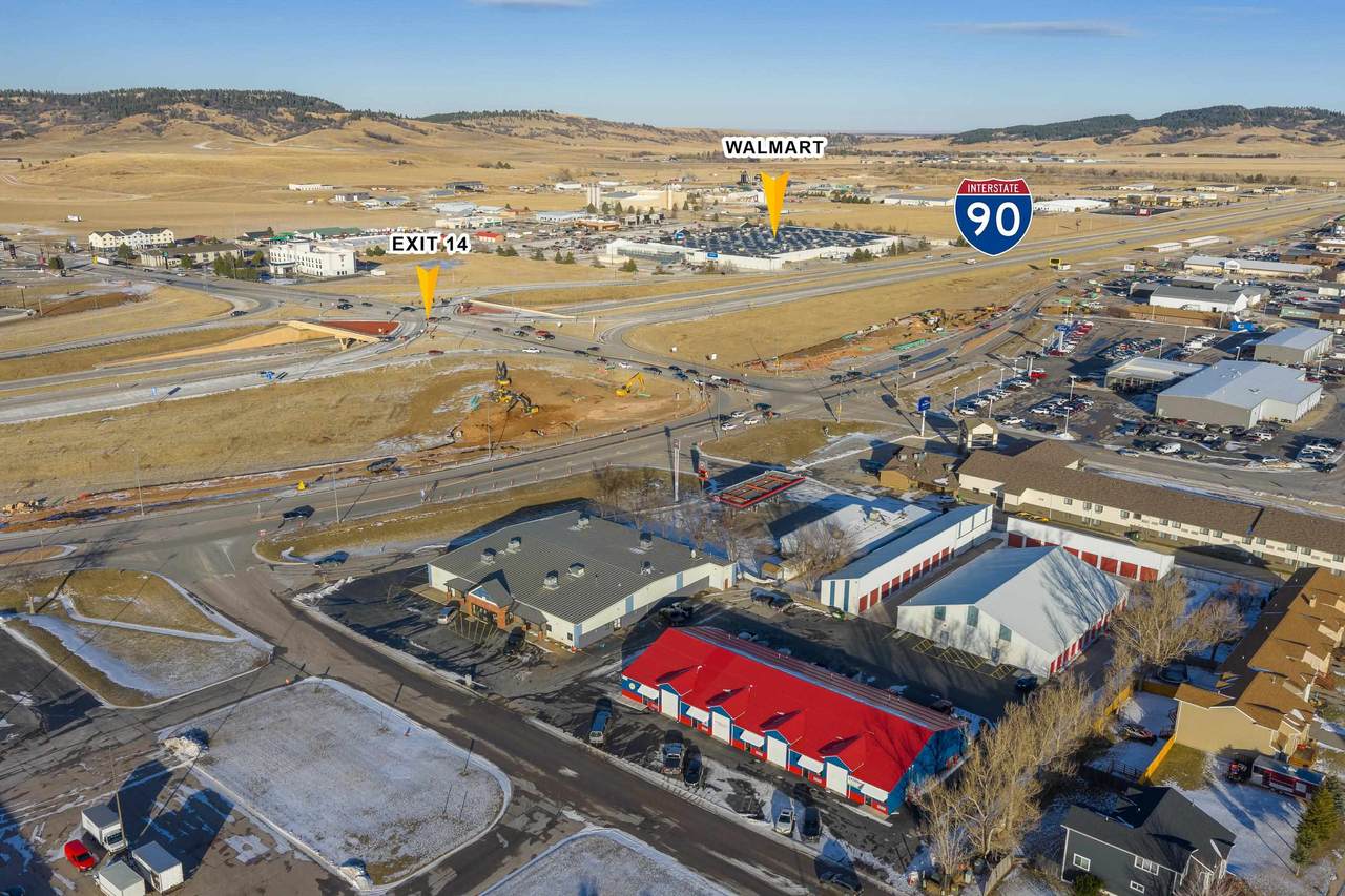 310 26th Street - Photo 1