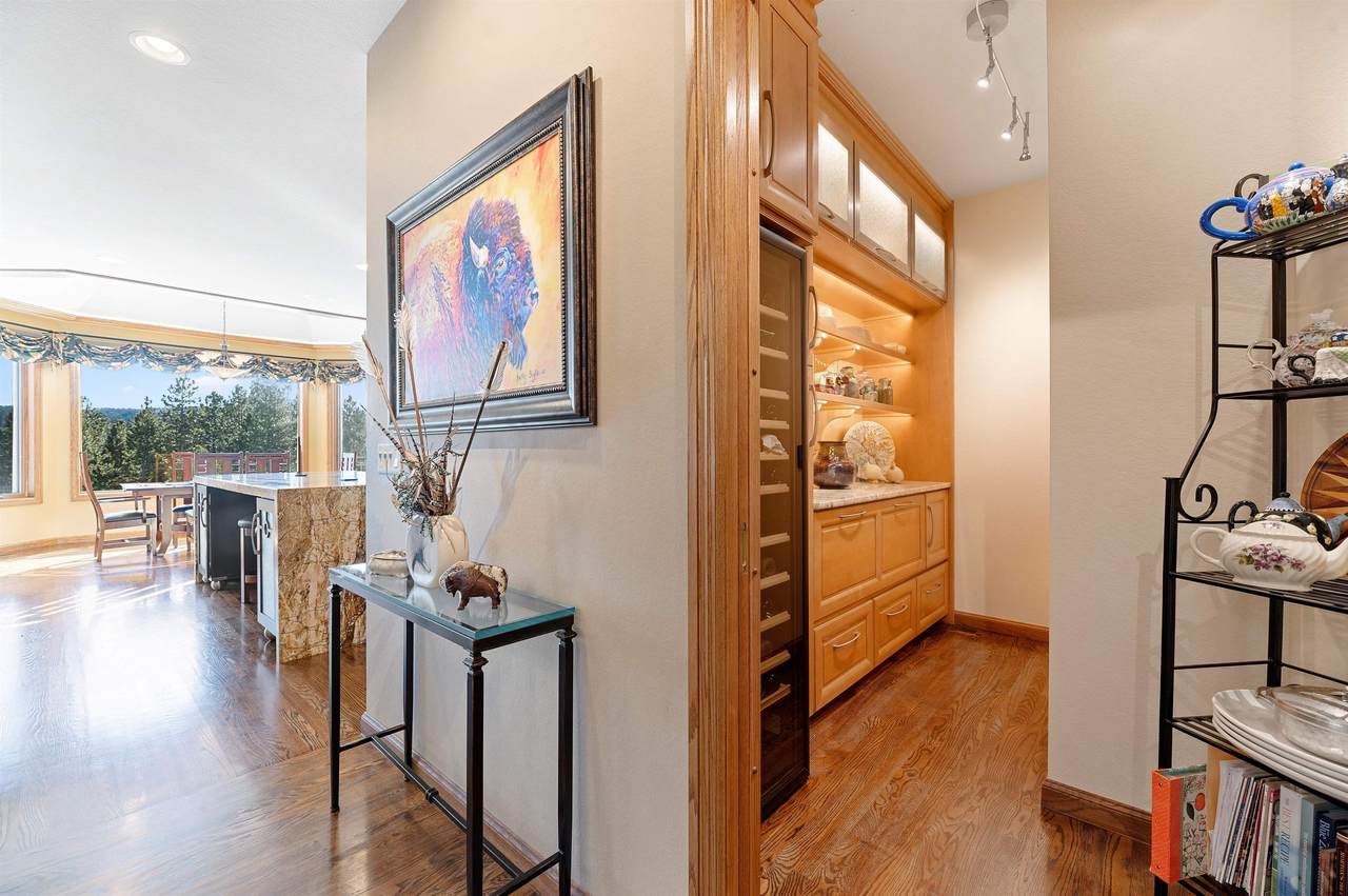 2320 Pasque Loop - Photo 1