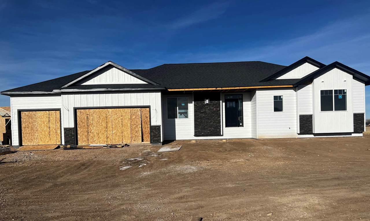 3573 Cavesson Way - Photo 1