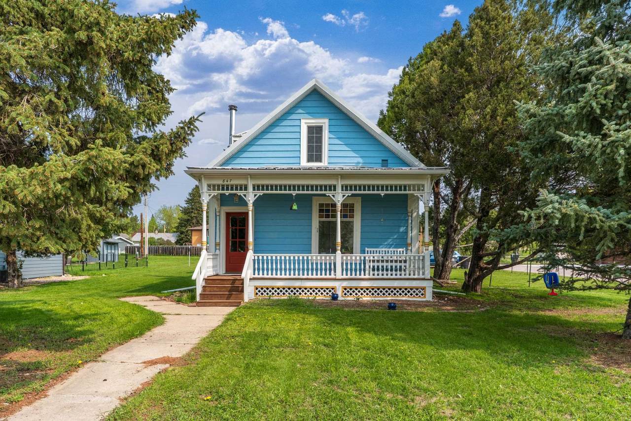 847 Harney Street - Photo 1