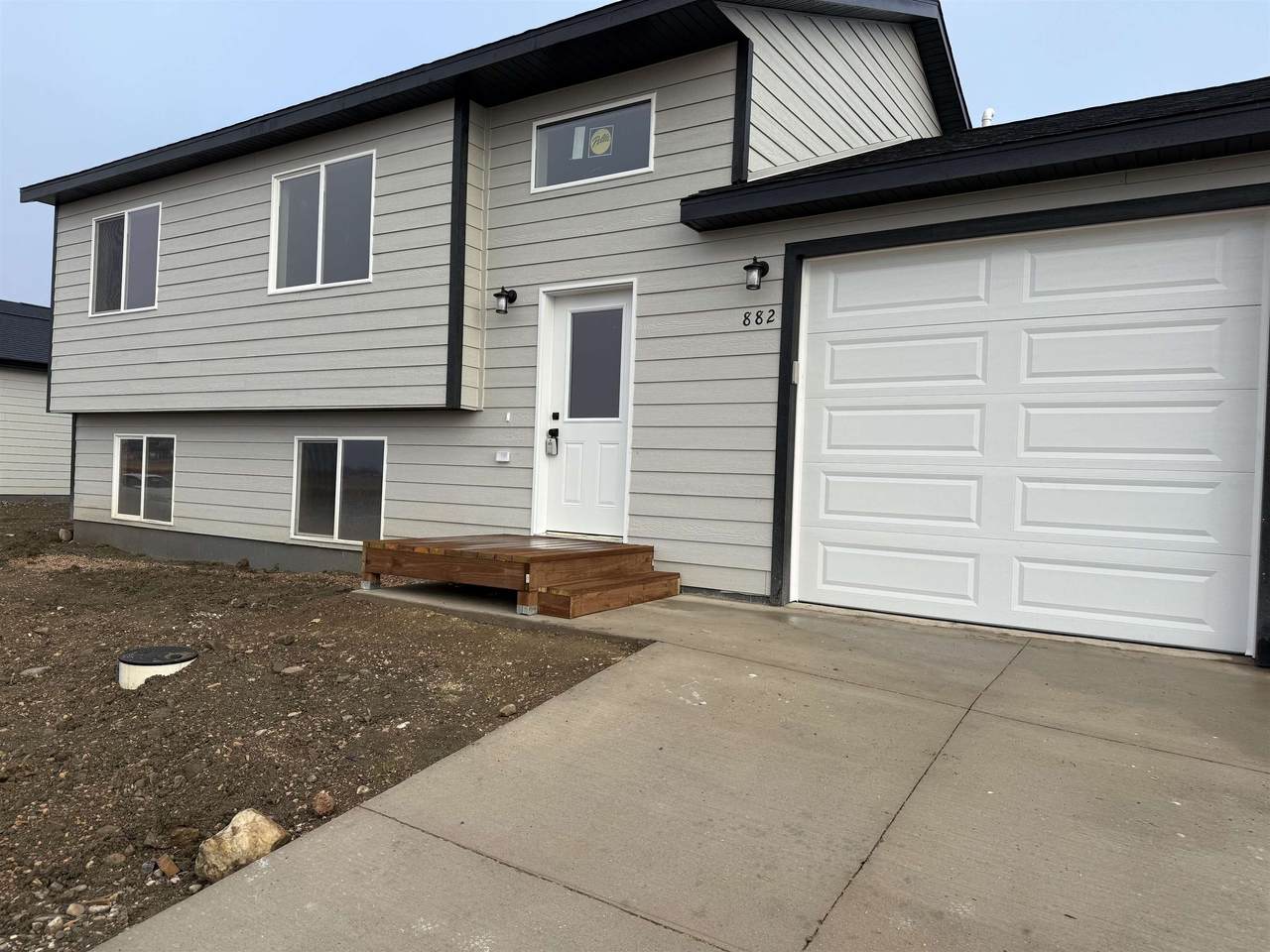 882 Vicksburg St. - Photo 1