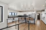 2111 Vantage Cir - Photo 15