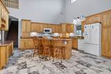 11845 Haines Avenue - Photo 2
