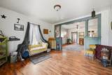 406 Barclay Avenue - Photo 7