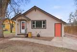 842 6th Street - Photo 1