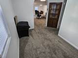 2011 Jennings Avenue - Photo 18