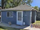 2011 Jennings Avenue - Photo 2