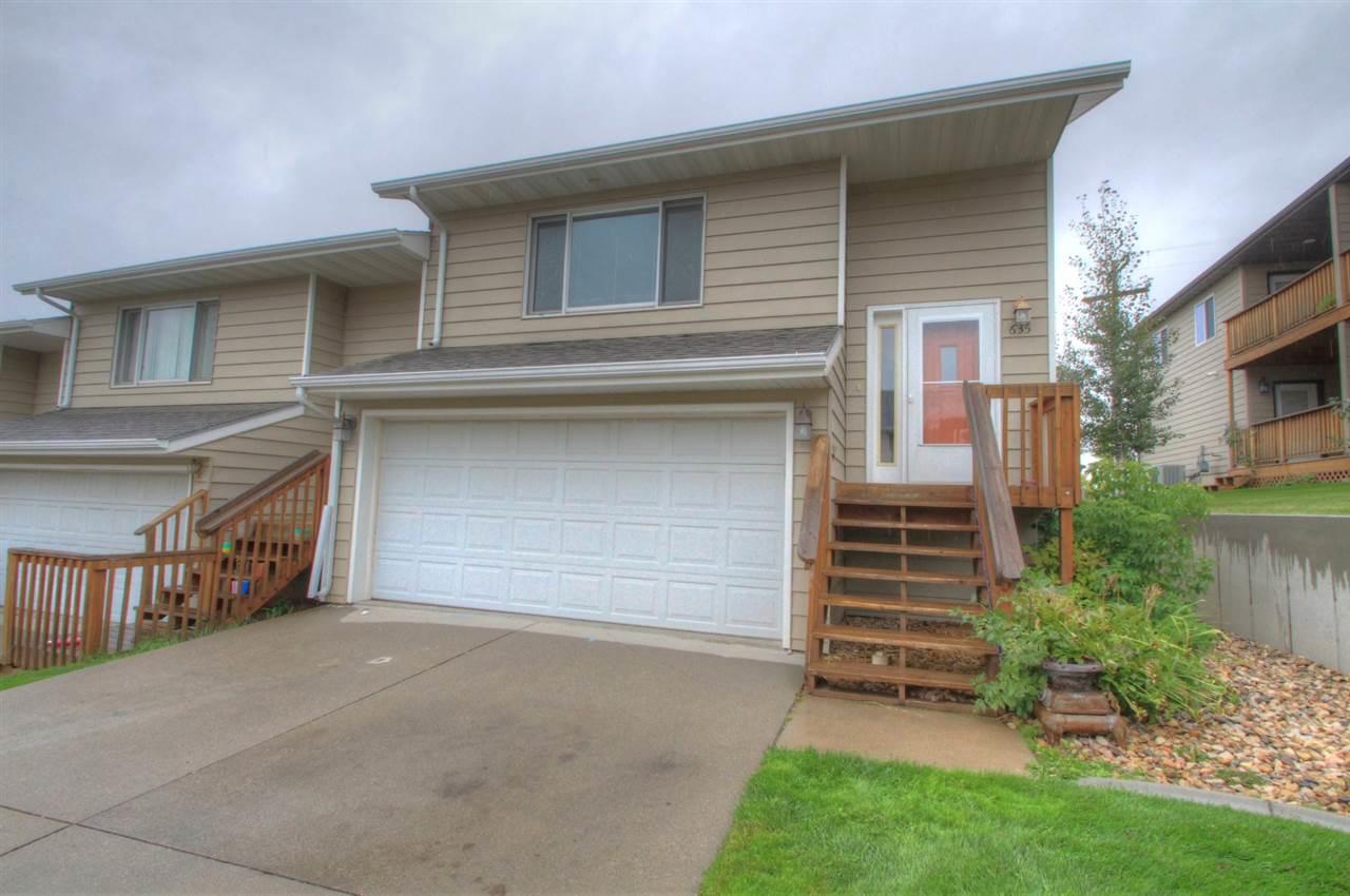 635 Colorado Boulevard - Photo 1