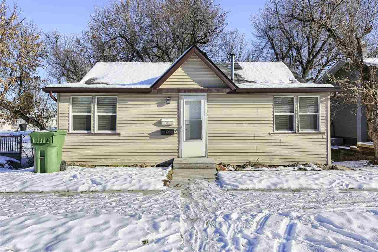 1324 Spruce Street - Photo 1