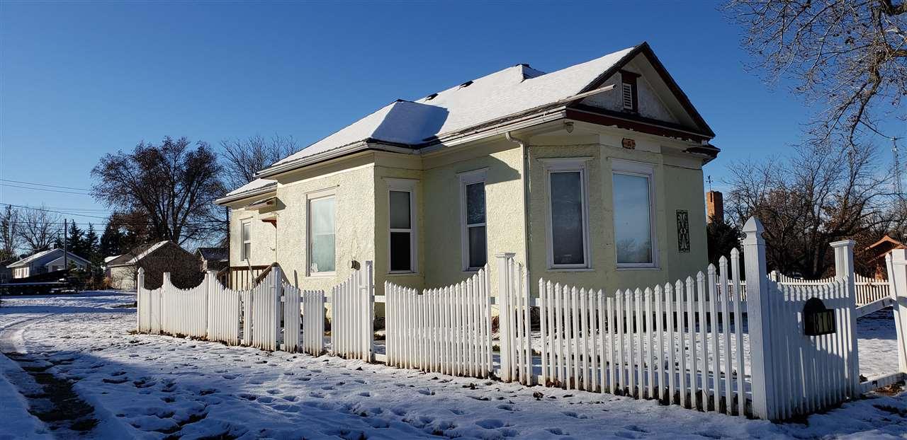 810 Kingsbury - Photo 1