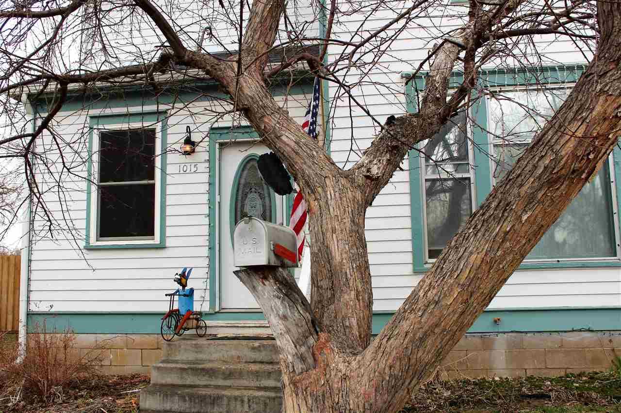 1015 State Street - Photo 1