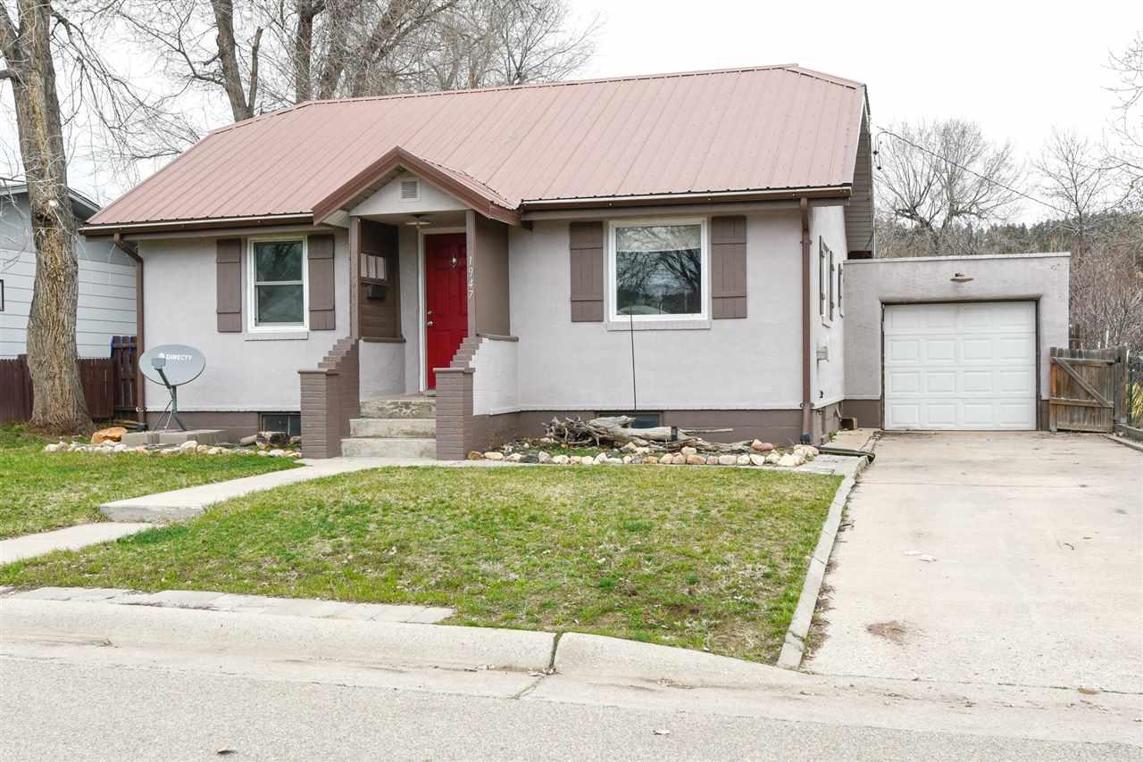 1947 Park Avenue - Photo 1