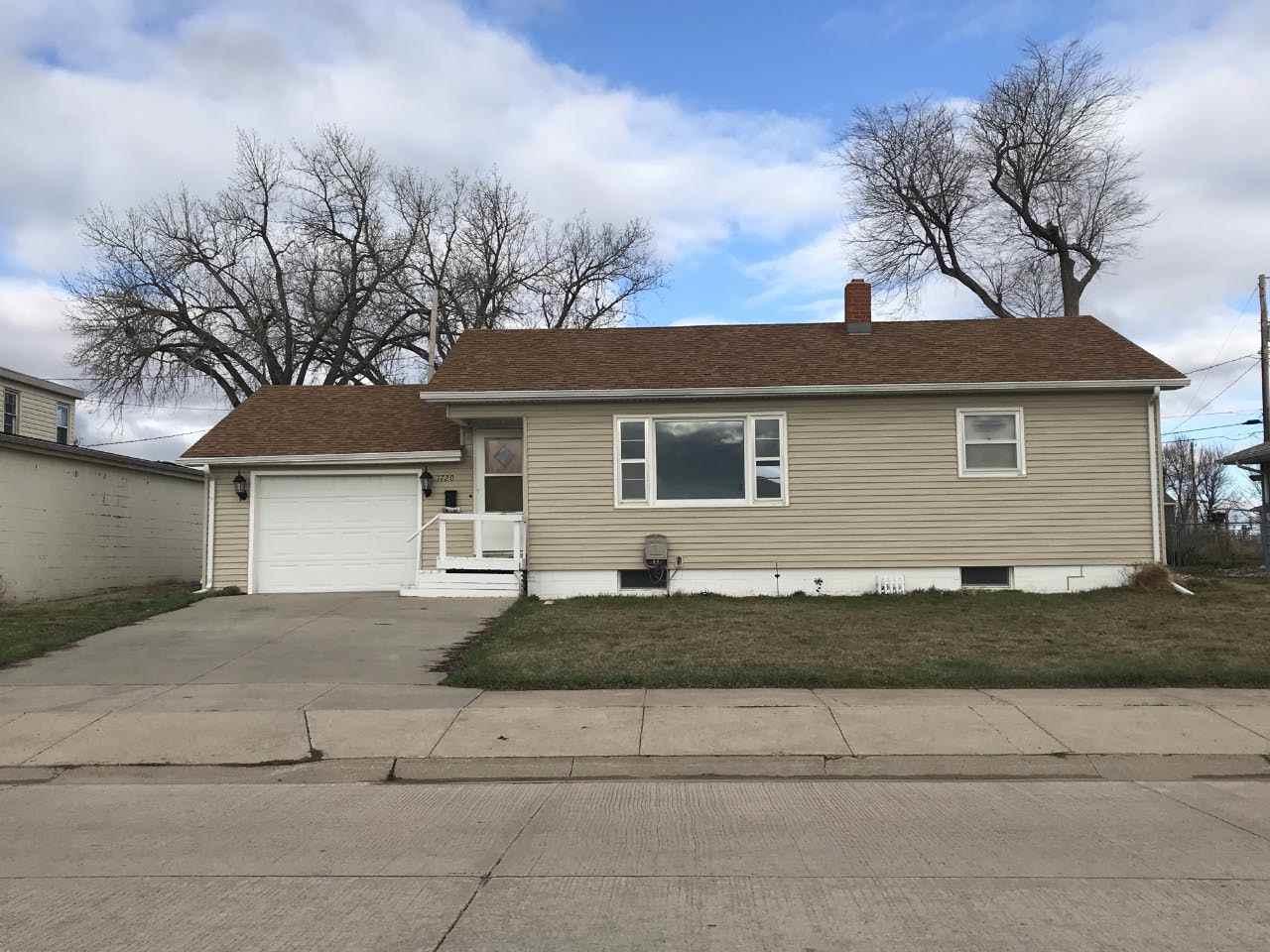 1720 13th Avenue - Photo 1