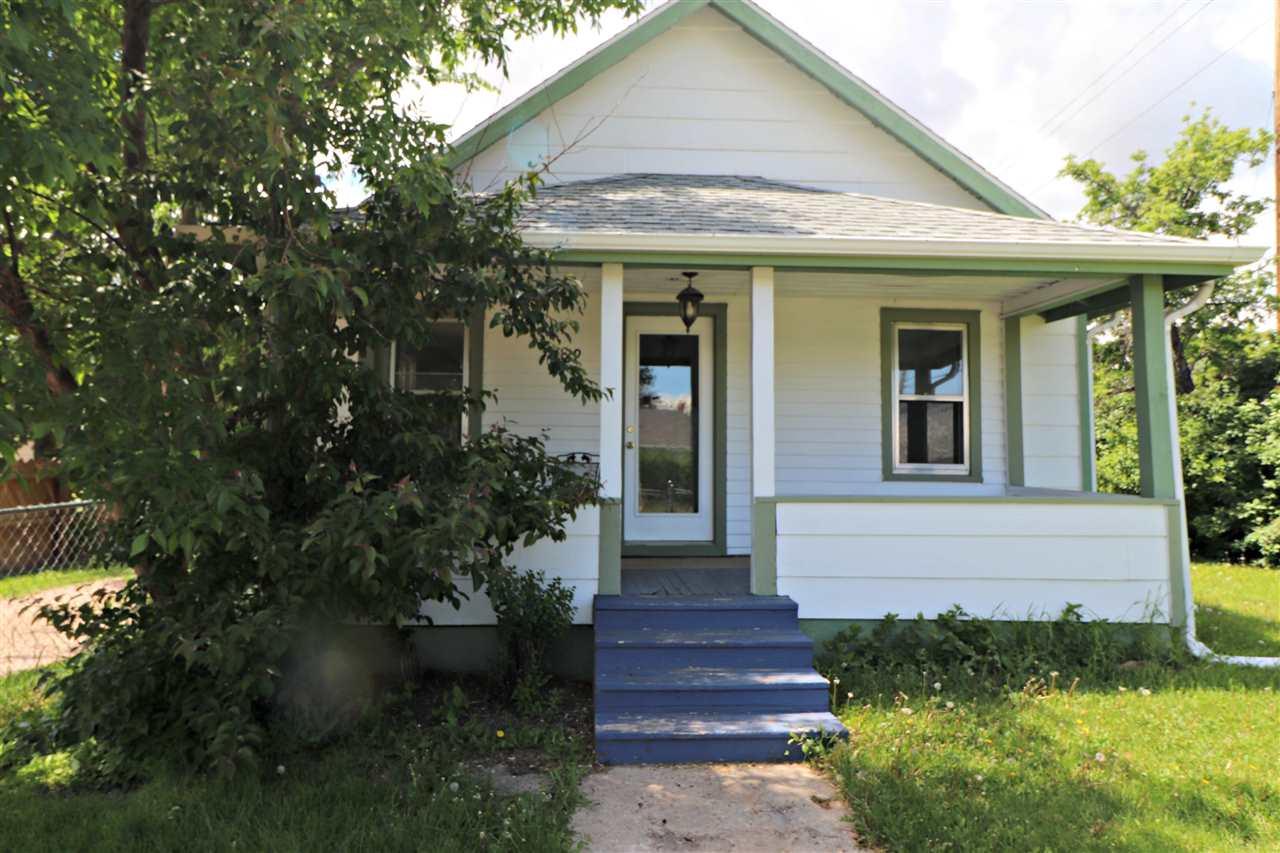 1129 Dilger Ave. - Photo 1