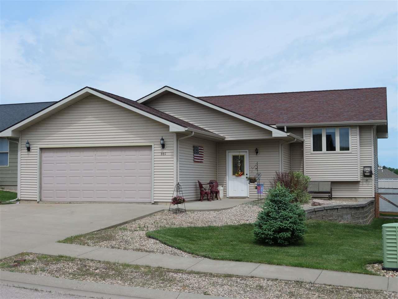 661 Yukon Way - Photo 1