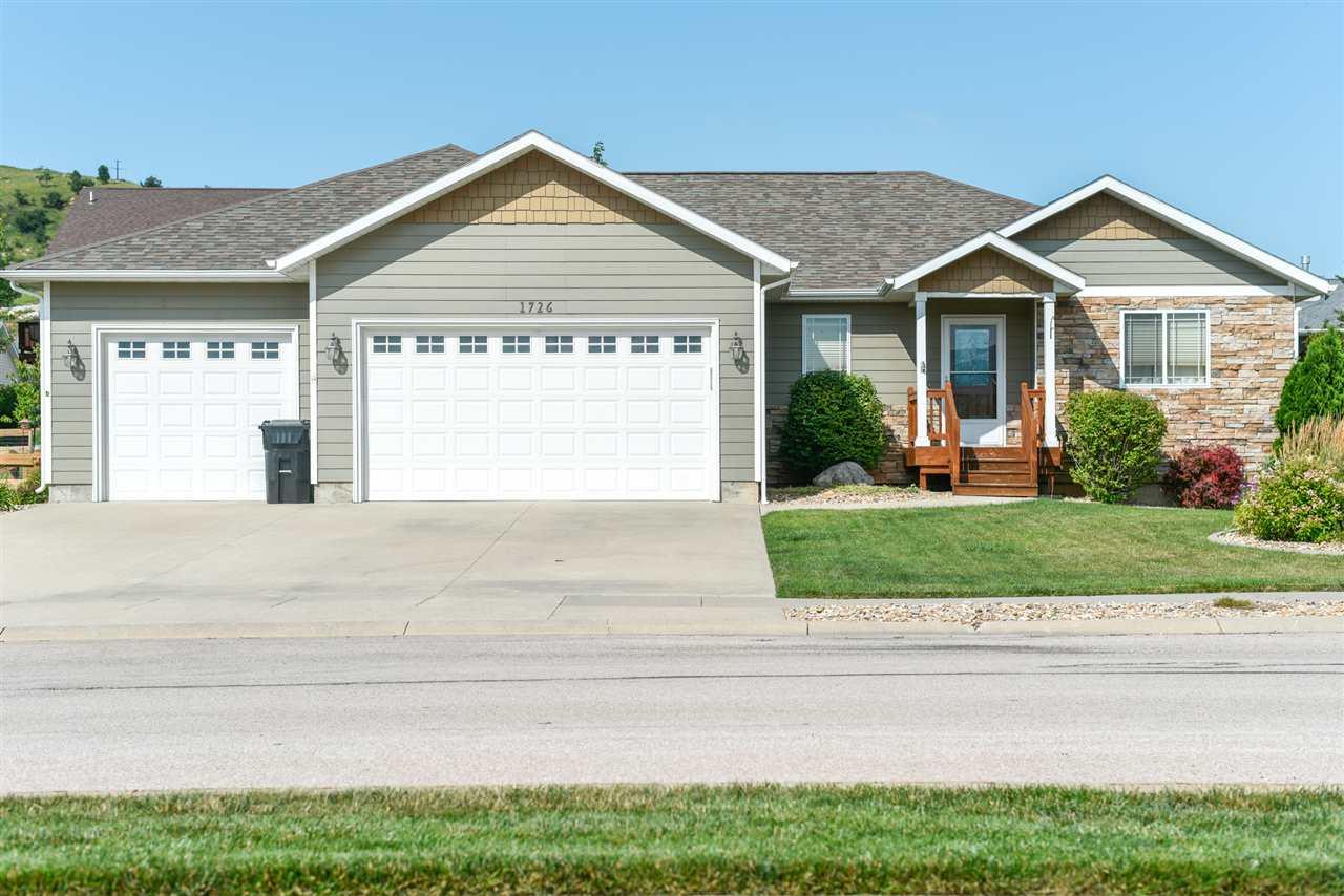 1726 Iron Horse Loop - Photo 1