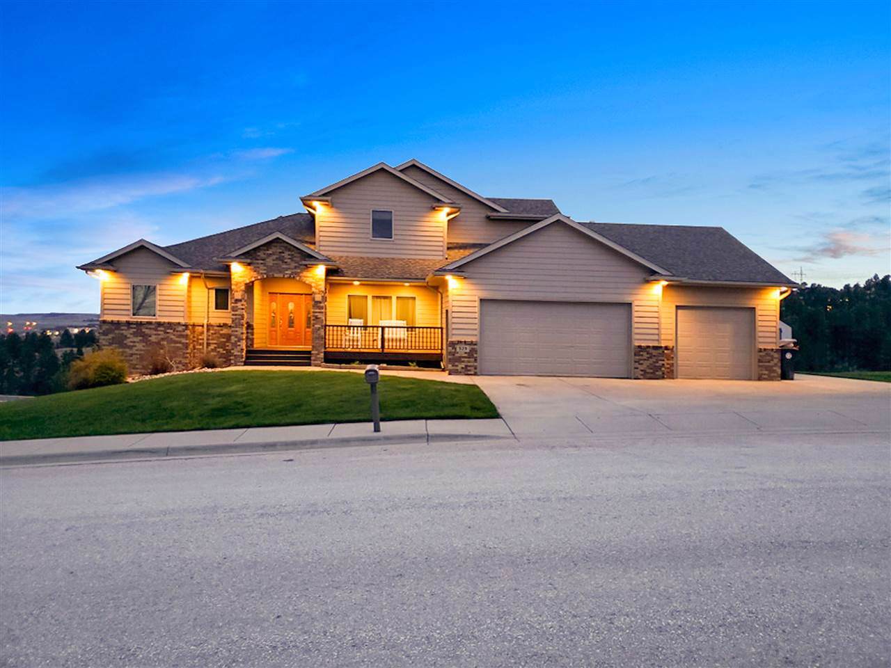 529 Minnesota - Photo 1
