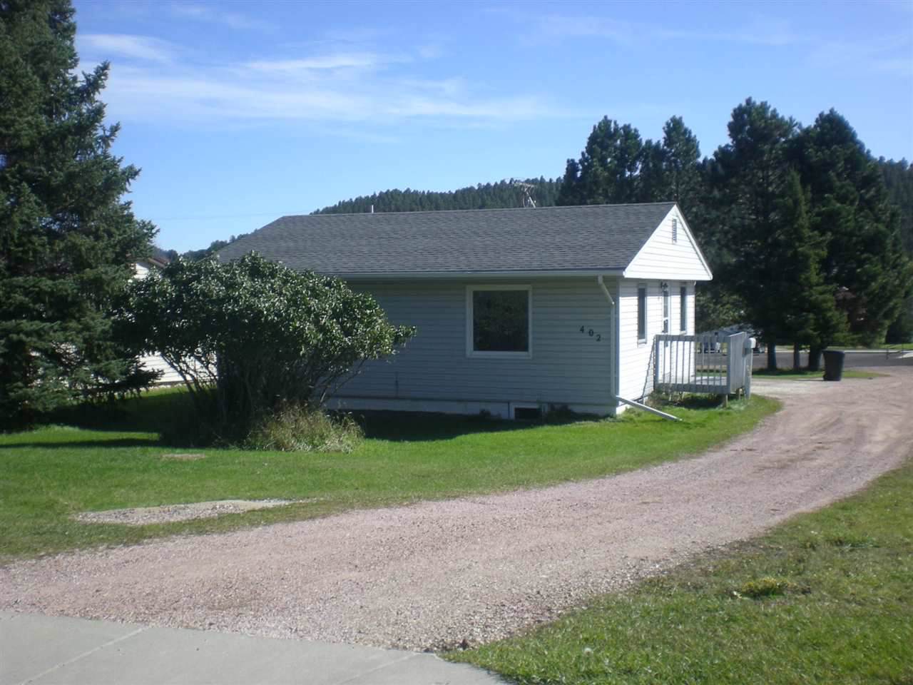 402 Harney Street - Photo 1