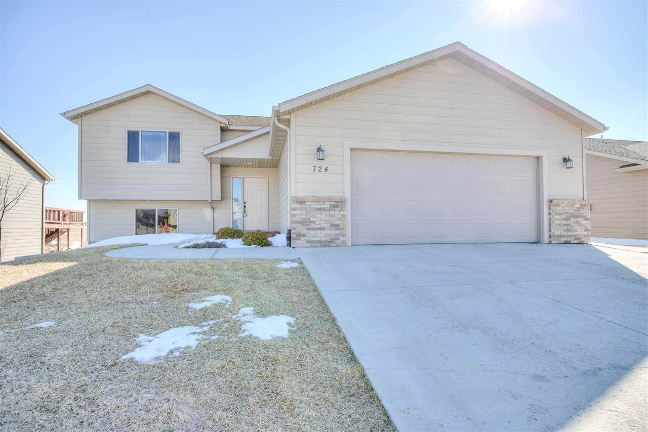 724 Copperfield Drive - Photo 1