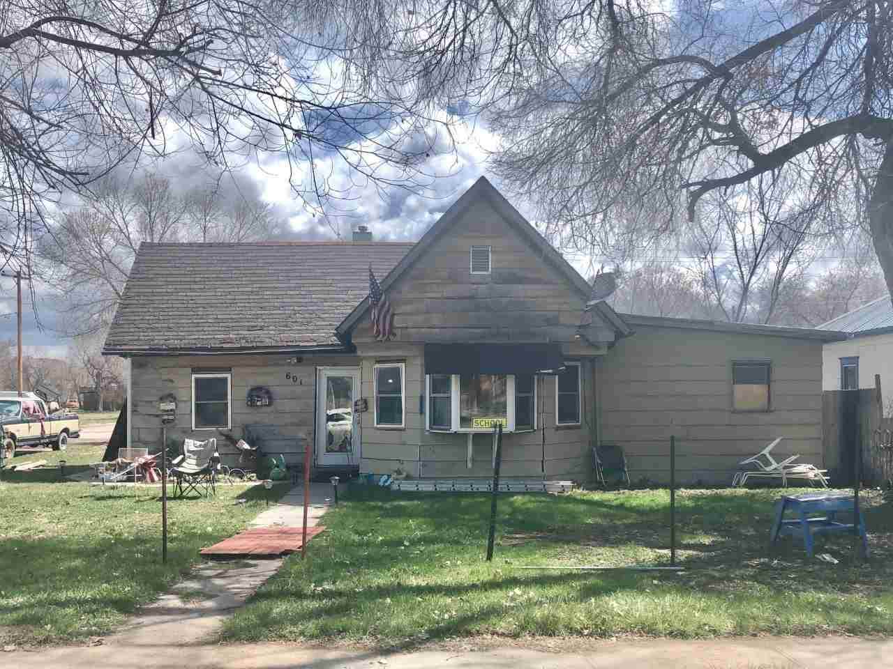 601 4th Avenue - Photo 1