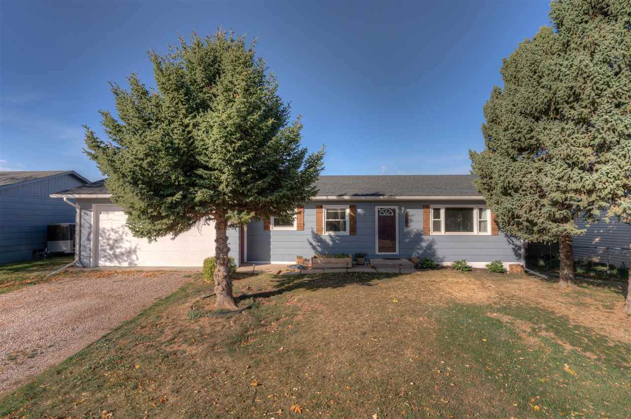 6005 Elmwood Drive - Photo 1
