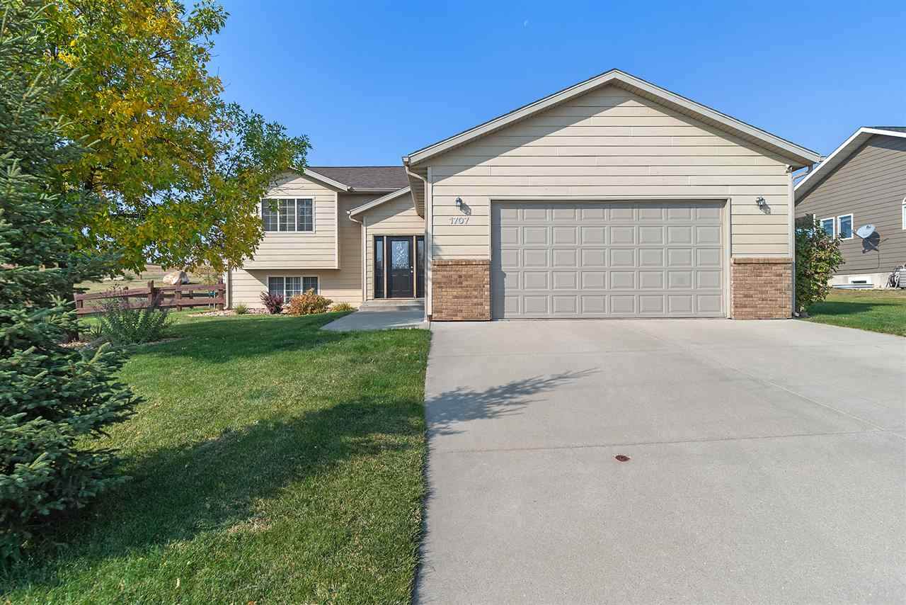 1707 Iron Horse Loop - Photo 1
