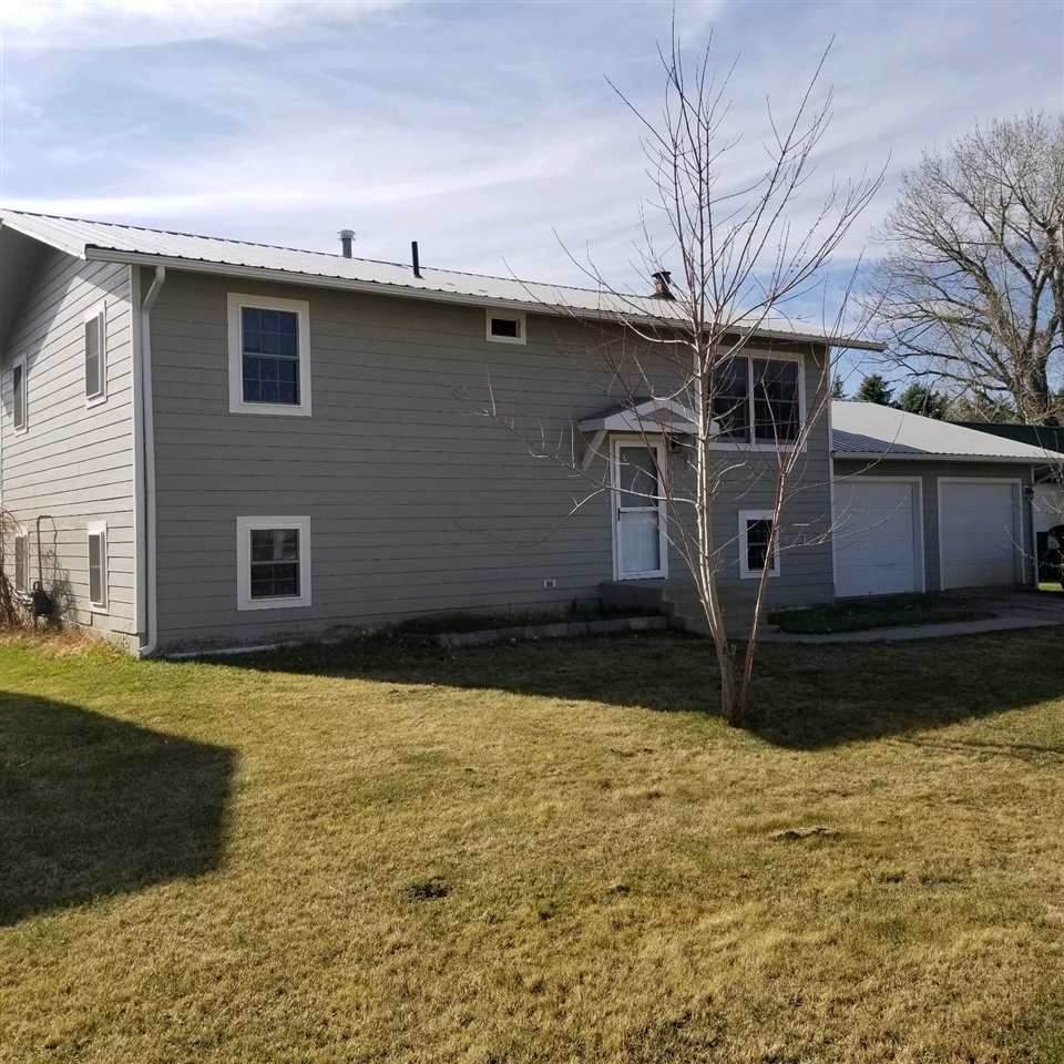 8 Lourie Lane - Photo 1
