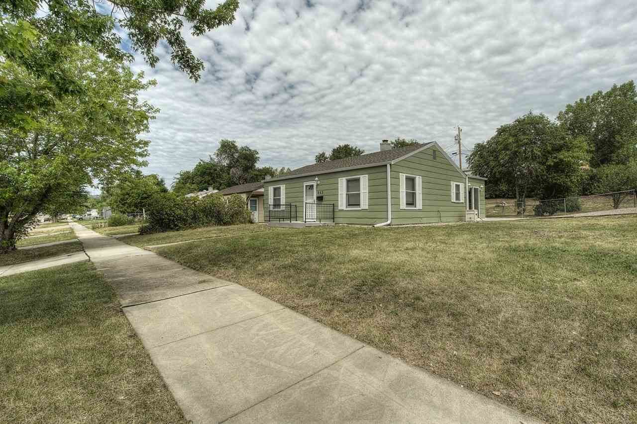 250 St. Andrew Street - Photo 1