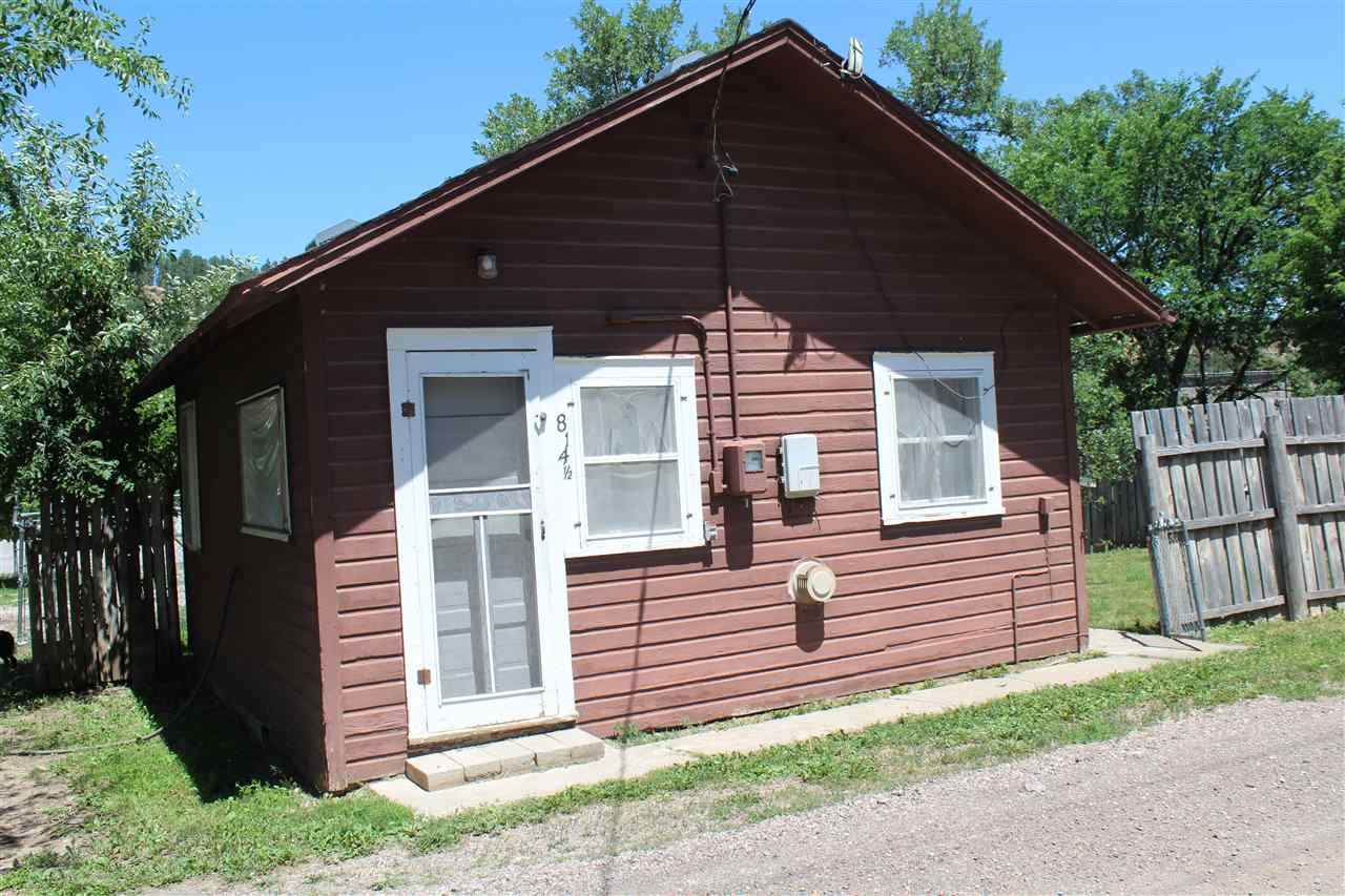 814 Lazelle Street - Photo 1