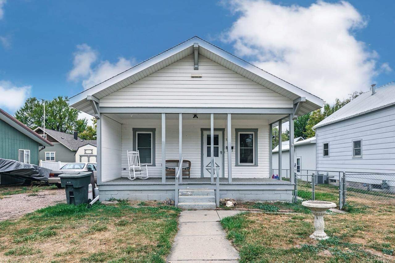 811 Lawrence Street - Photo 1