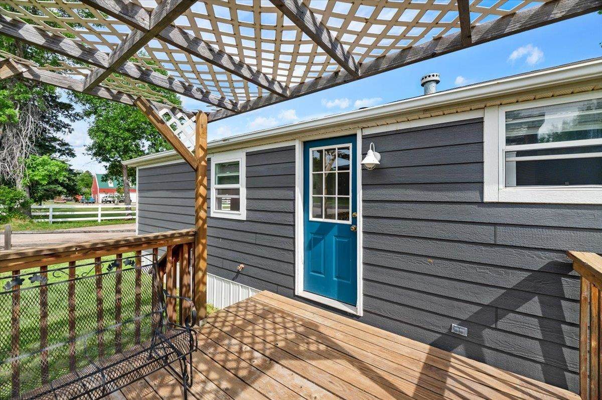 360 Hillsview Road - Photo 1