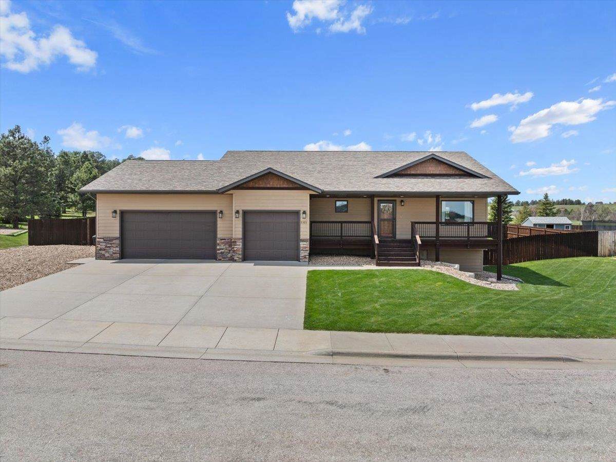 2321 Pipestone Drive - Photo 1
