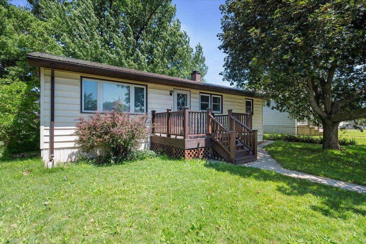 1815 Park Avenue - Photo 1