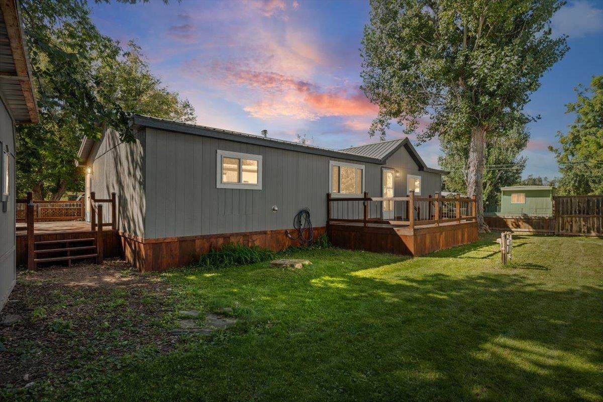 1641 Ames Street - Photo 1