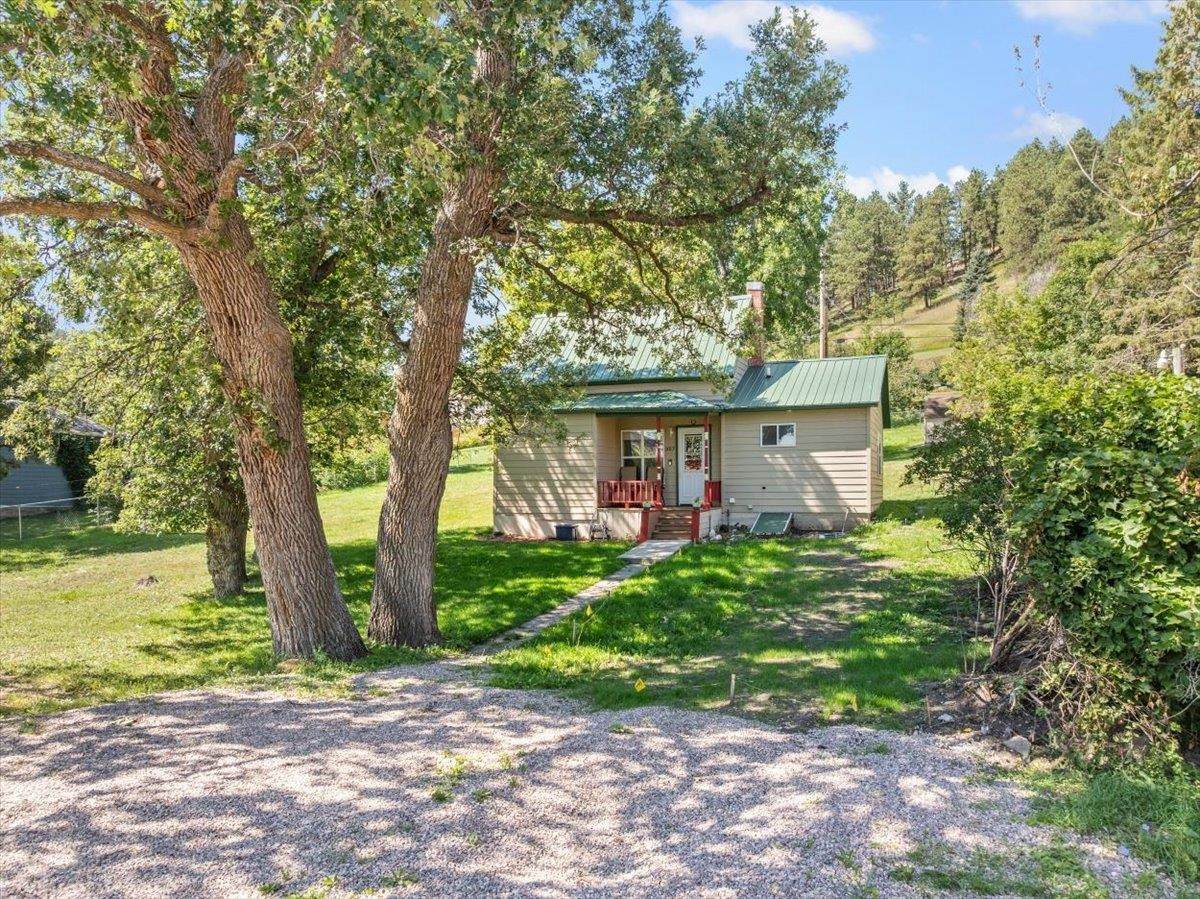 1017 Oak Street - Photo 1