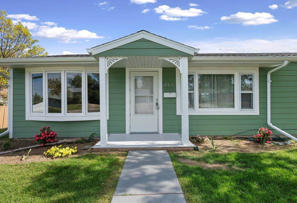 247 Nevada Drive - Photo 1