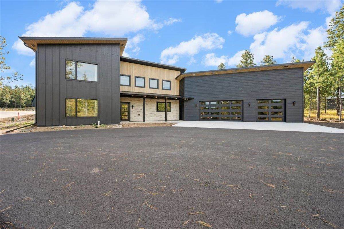 11270 Ashland Court - Photo 1