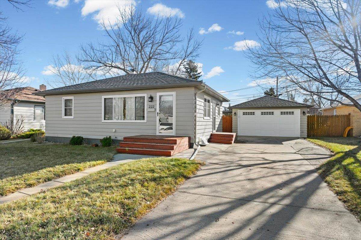 222 42nd Street - Photo 1