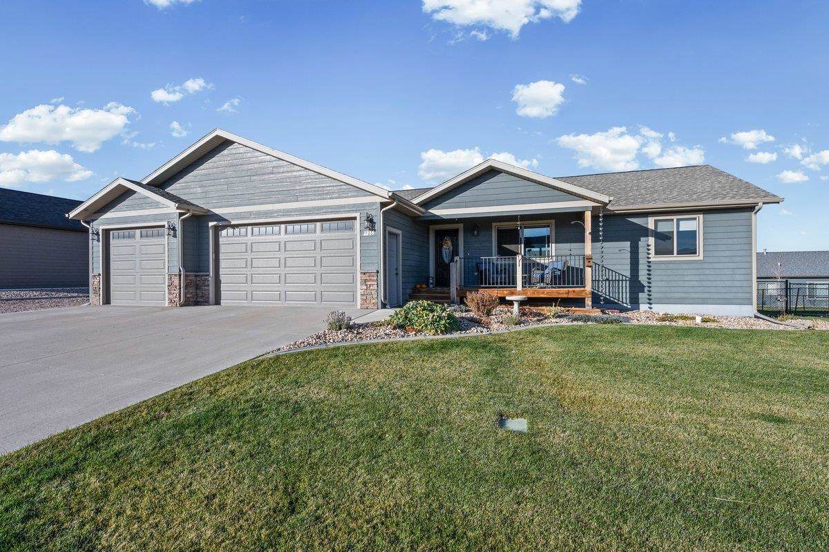 2258 Talisker Avenue - Photo 1