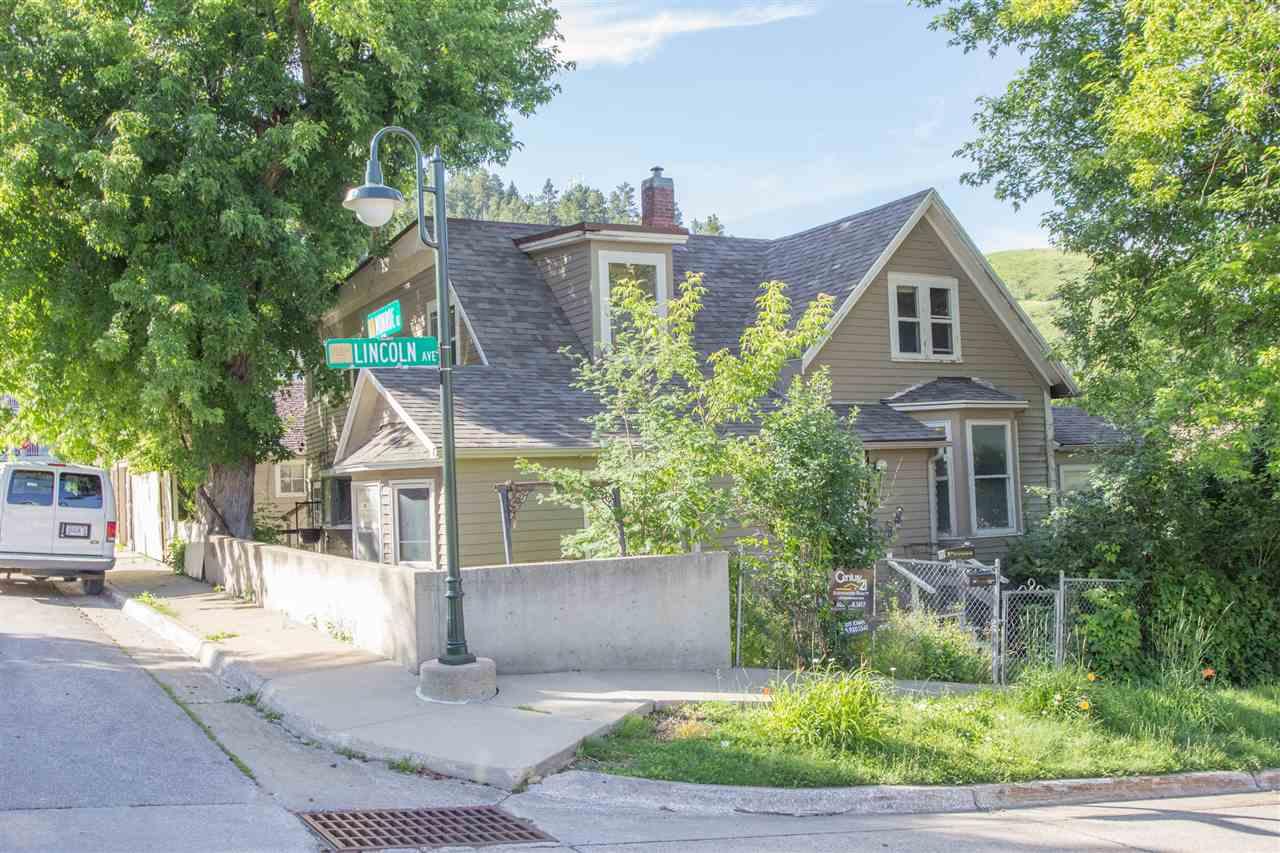 20 Lincoln Avenue - Photo 1