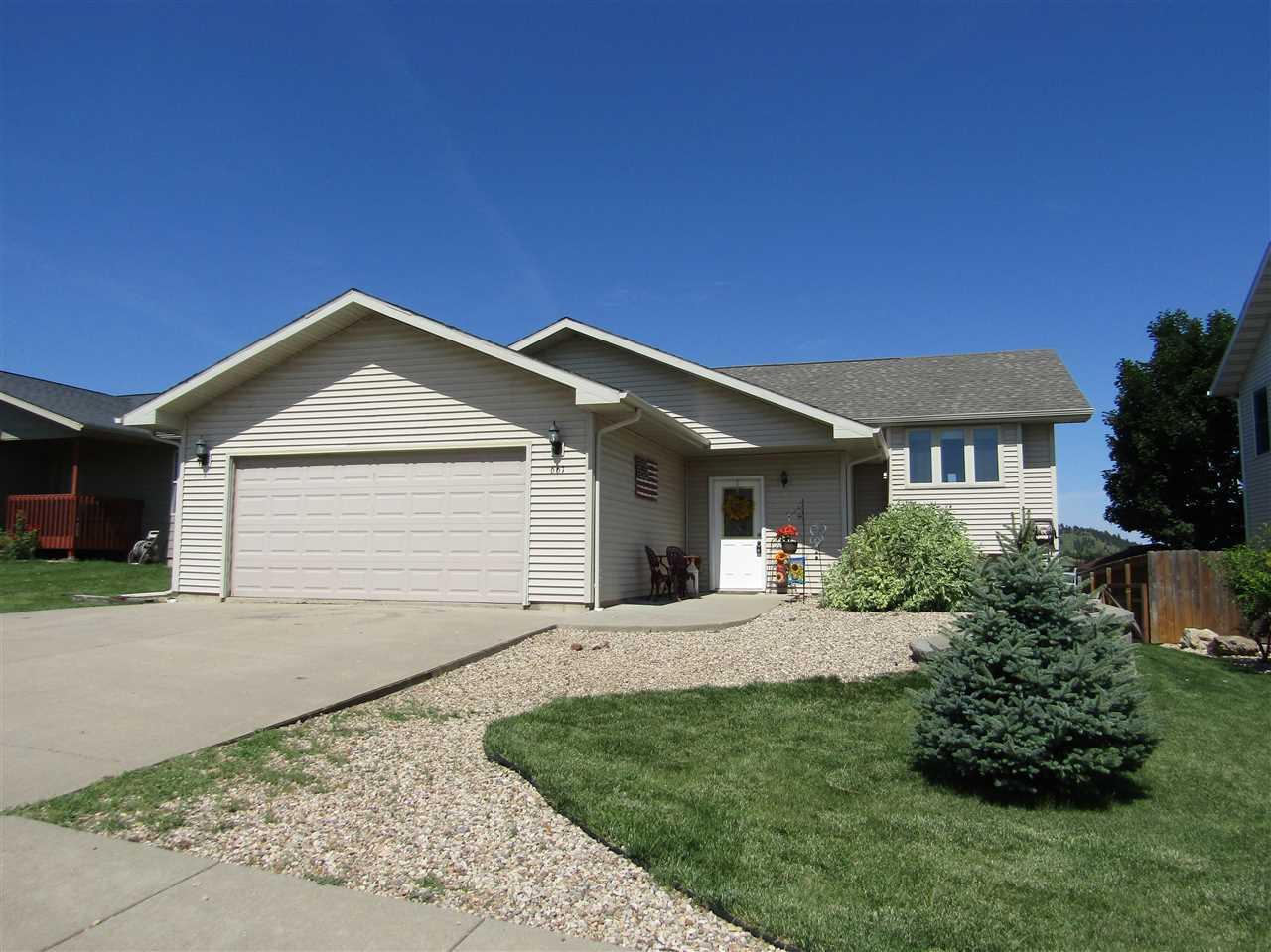 661 Yukon Way - Photo 1