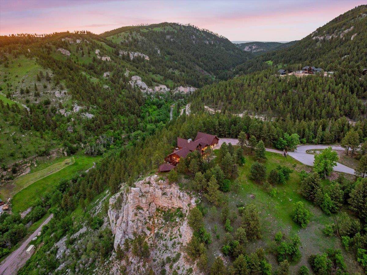 https://bt-photos.global.ssl.fastly.net/mtrushmore/orig_boomver_2_82582-2.jpg