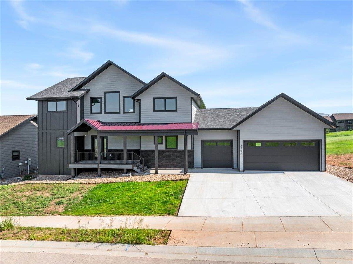 7741 Brooks Loop - Photo 1