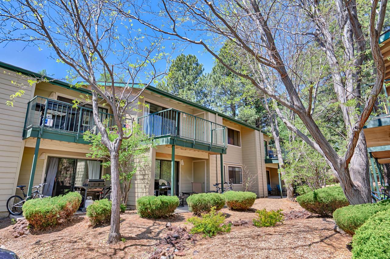 3200 Litzler Dr - Photo 1
