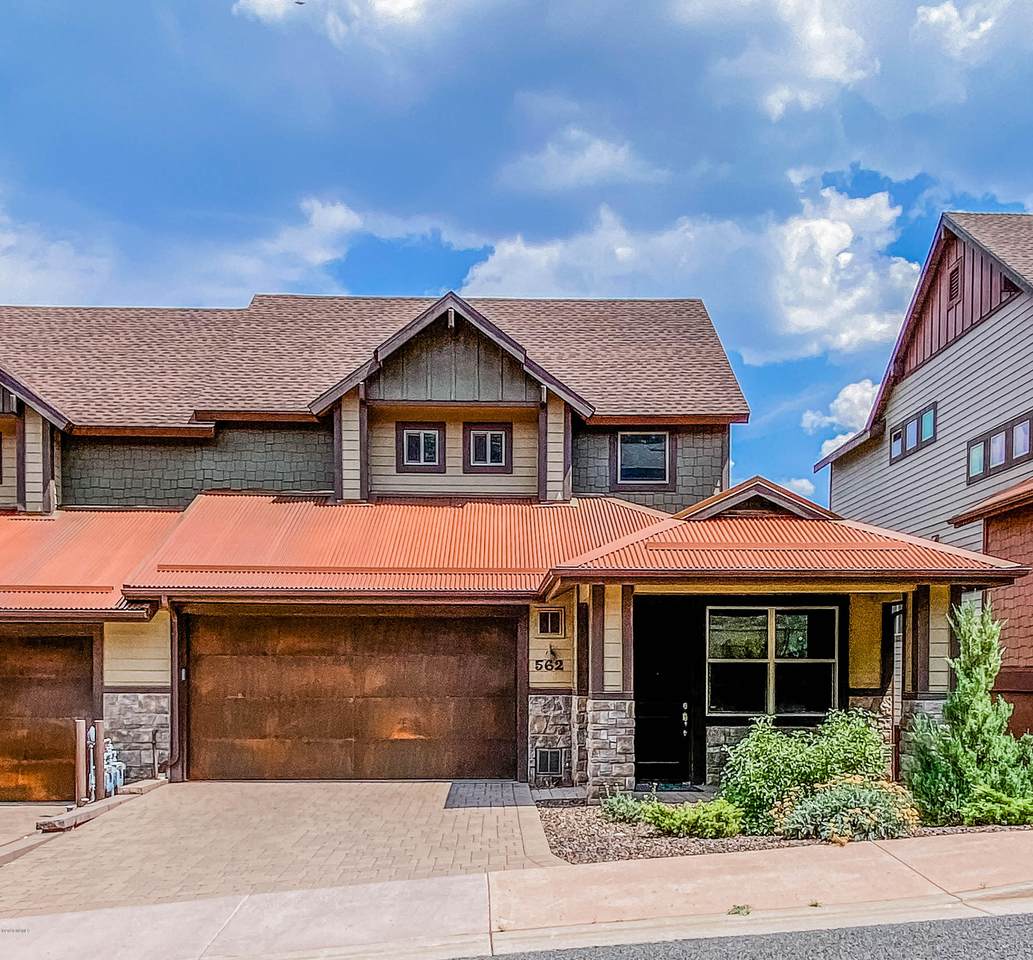 562 Otto Drive - Photo 1